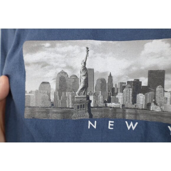Vintage Y2K 2007 Streetwear Mens Large Faded Spell Out New York Box Logo T-Shirt - Picture 5 of 16